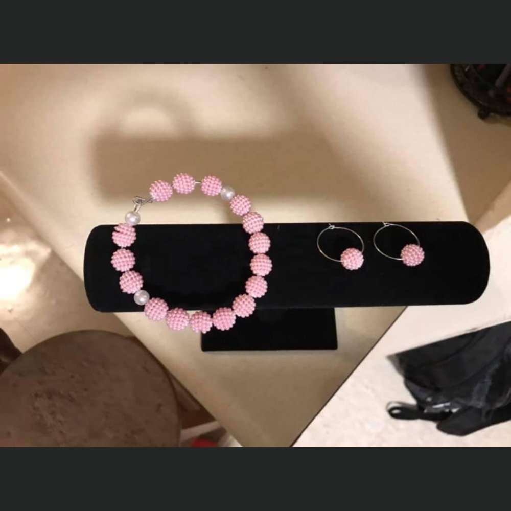 Heavenlee-Scent, glamour ladies' jewelry, baby pink